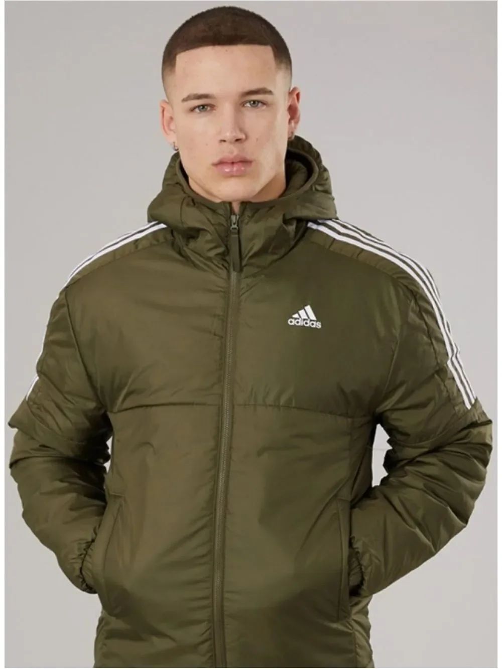 Adidas Essentials Insulated Hooded Jacket in Olive Strata Size M ~ NWT